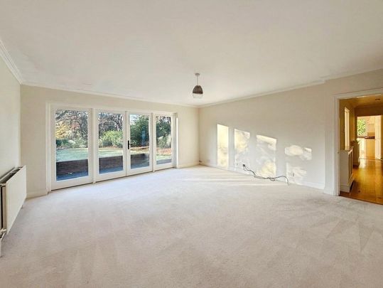 4 bedroom detached house to rent - Photo 1