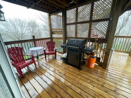 Bright 2-Bedroom Rental | 92 Frederick Ave, Fairview | Large Deck, Parking & In-Unit Laundry | $1,895 Available Now - Photo 1