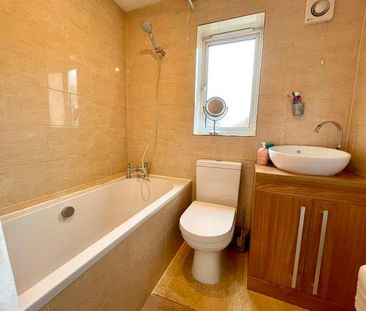 Severn Green, Nether Poppleton, YO26 - Photo 4