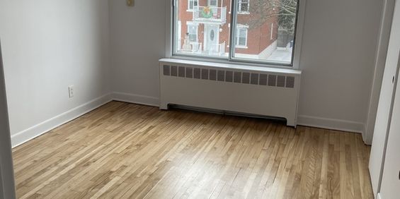 3 1/2 Chauffé Eau Chaude Semi-meublé - Photo 3