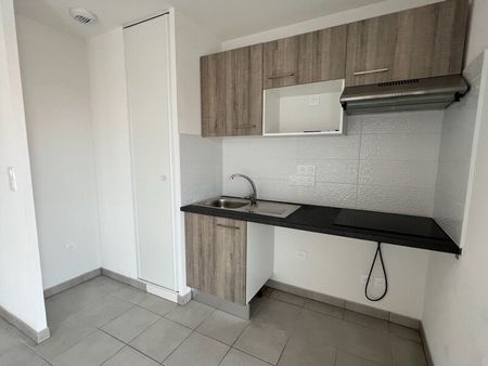 Location Appartement 5 pièces 100m² BISCARROSSE 40600 - Photo 5