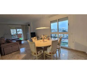 Alquiler de piso en Avenida Manuel Mena Palma - Photo 2