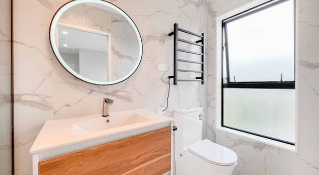 17B Hedley Road, Mount Roskill - Photo 1