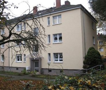 Schöne 2 Zimmer Wohnung zum wohlfühlen mit Großzügigen Balkon! - Photo 3