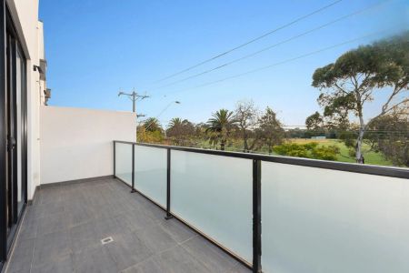 58b Leinster Grove, Thornbury. - Photo 4