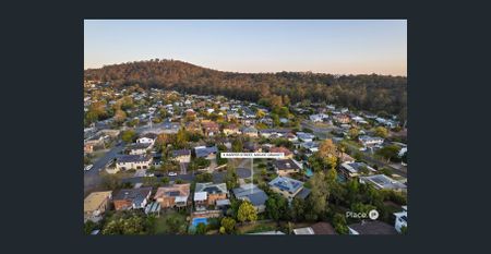 A Peaceful Cul-De-Sac Sanctuary with Modern Comforts - Photo 4