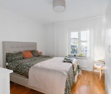 Engelbrekts väg, Sollentuna - Photo 4