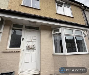3 bedroom terraced house to rent - Photo 6