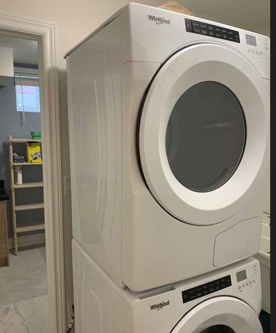 For Lease - 62 Elmsthorpe Avenue Unit# Lower Floor Unit, Toronto, Ontario - Photo 4