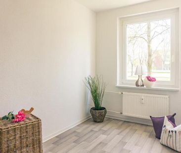Lichterfüllte 3-Raum-Wohnung mit Balkon - Foto 3