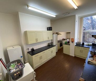 1 bedroom property to rent - Photo 4