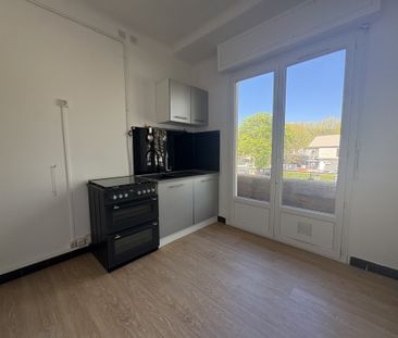 Location Appartement 3 pièces 78m² AUBAGNE 13400 - Photo 5