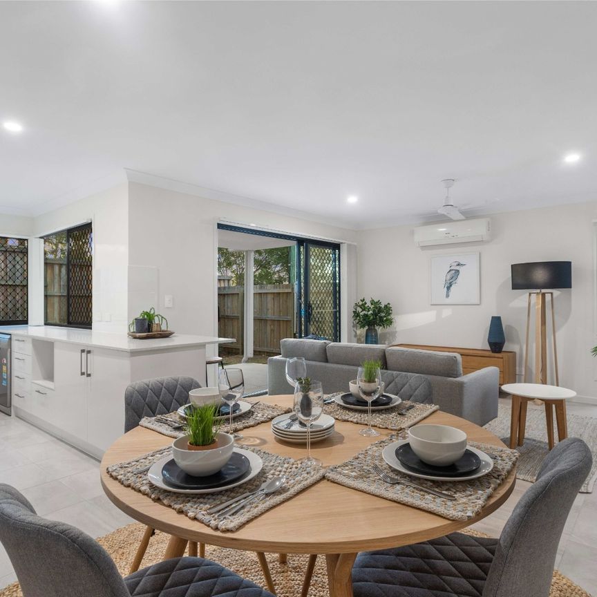 Break Lease $700 per week - Photo 1