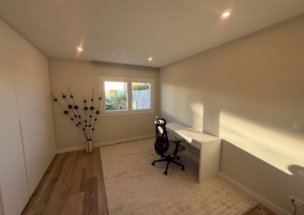 MORADIA T4 PRÓXIMO AO MAGOITO - SINTRA - SÃO JOÃO LAMPAS - CONDOMÍNIO FECHADO E VISTA MAR