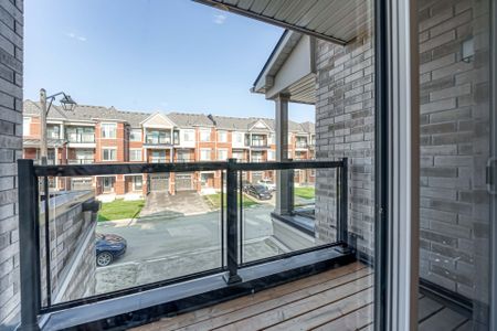 For Lease - 1112 Lockie Drive, Oshawa, Ontario - Photo 5