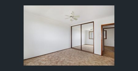 Space for Students or Families! - Photo 4