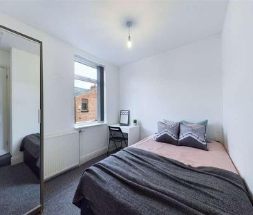 Elleray Road, Salford, M6 - Photo 3