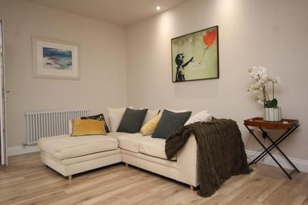 2 bedroom terraced house to rent - Photo 5
