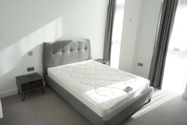 The Waterside Apartments, Pavilion Road, NG2 - Photo 1