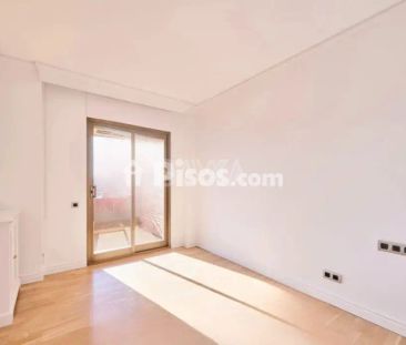 Piso en alquiler en Carrer del Capità Arenas - Foto 4