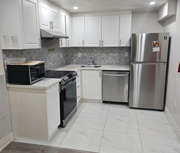 For Lease - 116 Miracle Trail, Brampton, Ontario - Photo 5