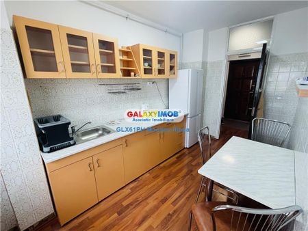 Inchiriere apartament 2 camere, Ultracentral, Galerii, Ploiesti - Photo 4