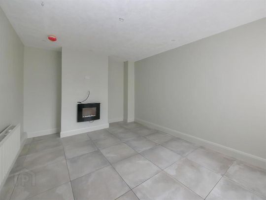 126a Belvoir Drive, Belvoir Park, Belfast, BT8 7DT - Photo 1