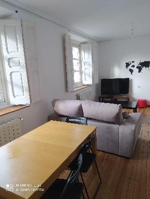 Piso en alquiler en Pza. Mayor - Foto 1