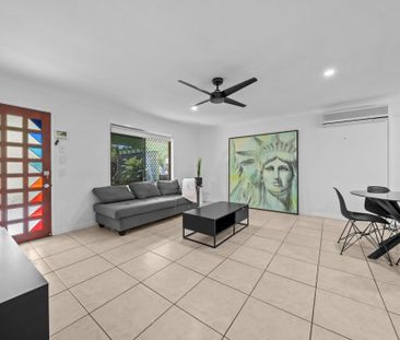 6/30 Patura Drive, Ashmore QLD 4214 - House For Rent | Domain - Photo 3