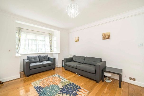 Cecil Close, Ealing, W5 - Photo 1