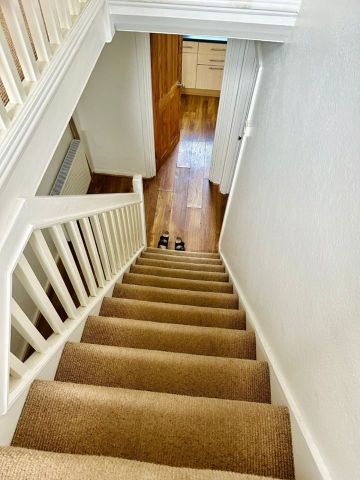 Room in a Shared House, Whatley Acenue, SW20 - Photo 4
