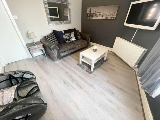 Albany Road, L7 - Photo 1