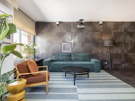 Renovated furnished apartment with terrace for rent between Gracia and Sant Gervasi - Photo 3