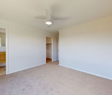 Stunning Modern Home - Photo 1