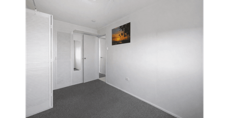 Centrally Located Low-Maintenance Two Bedroom Unit - Photo 3