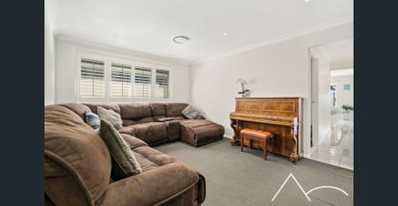 Family home in 'Blue Ribbon Location' - Photo 4