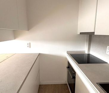 Appartement te huur in Ekeren voor € 820 met 1 slaapkamer - Foto 2