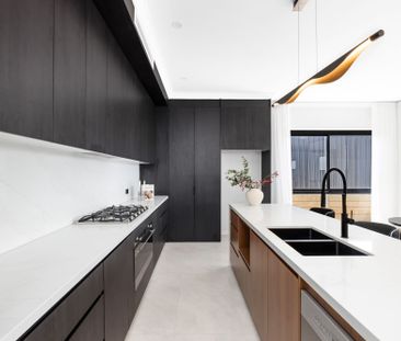 Contemporary Family Living with Space to Entertain - Photo 6
