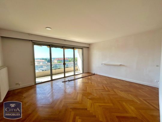Location Appartement 2 pièces 63m² BOURG EN BRESSE 01000 - Photo 1