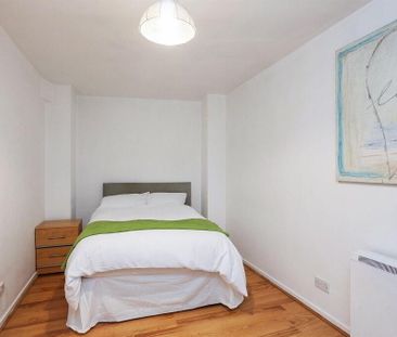 17 Sandringham Street, Belfast, BT9 7DR - Photo 5