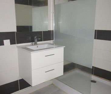 Location Appartement 2 pièces 48m² PERPIGNAN 66000 - Photo 2