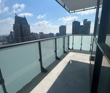 For Lease - 4130 Parkside Village Drive Unit# 3306, Mississauga, On... - Photo 6