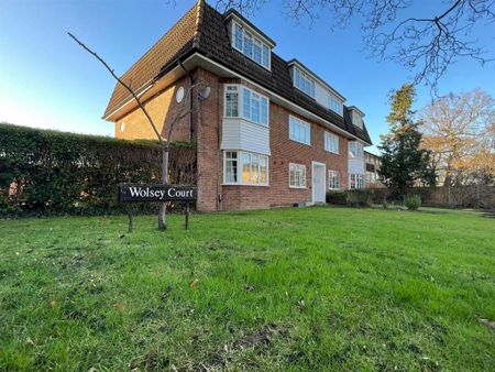 2 bedroom ground floor flat to rent - Photo 5