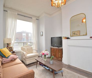 For Lease - 30 Robinson Street Unit# 1, Toronto, Ontario - Photo 1