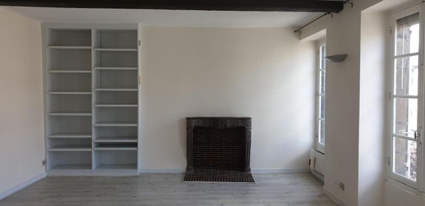 Location Appartement 1 pièce 34m² CLERMONT FERRAND 63000 - Photo 1