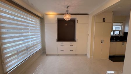 For Lease - 7 Goddard Street Unit# Main, Toronto, Ontario - Photo 3