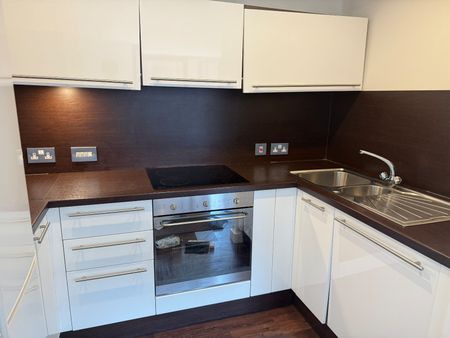 1 bedroom apartment to rent - Photo 2