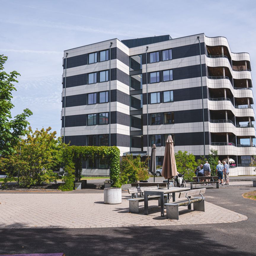 Hantverkaregatan 2 - Foto 2