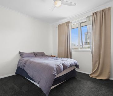 Spacious Two Bedroom Unit in the Heart of Frankston - Photo 6