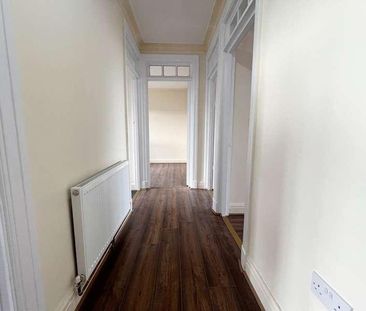 Dunstable Court, Luton, LU4 - Photo 4